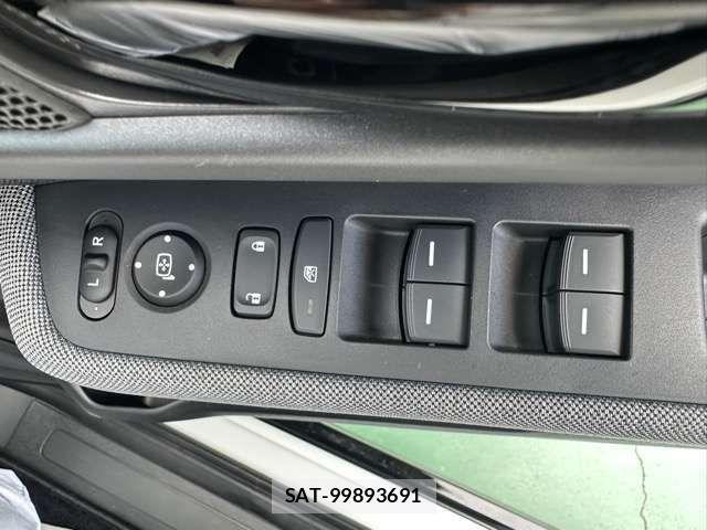 Honda e 2022-05 8412822-13