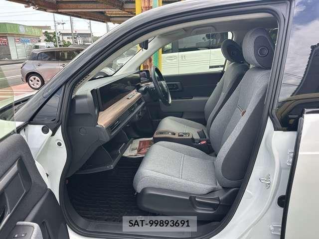 Honda e 2022-05 8412822-4
