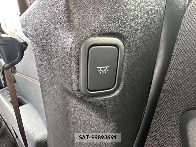 Honda e 2022-05 8412822-8