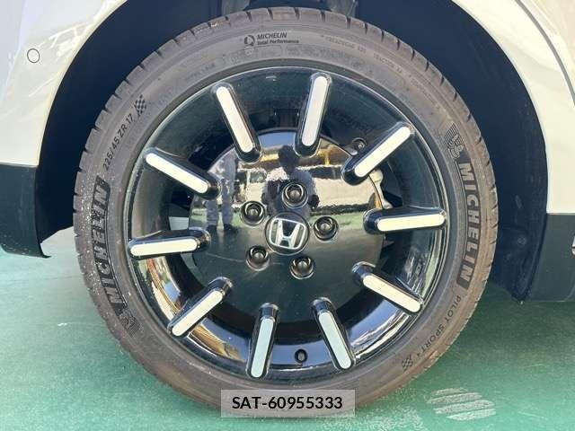 Honda e 2024-05 8796188-15