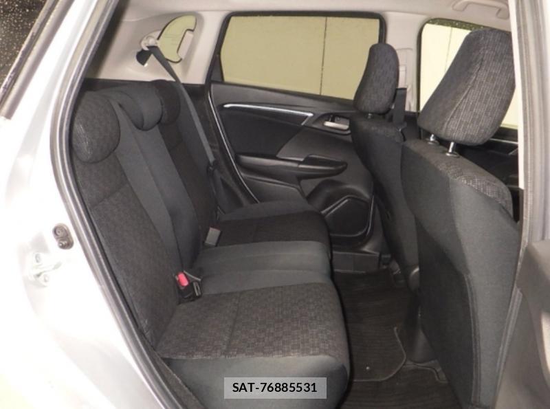 Honda FIT 2016-04 2546297-4