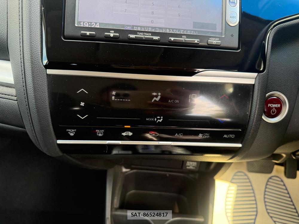Honda FIT HYBRID 2013-10 452923-19