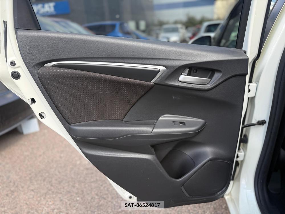 Honda FIT HYBRID 2013-10 452923-26