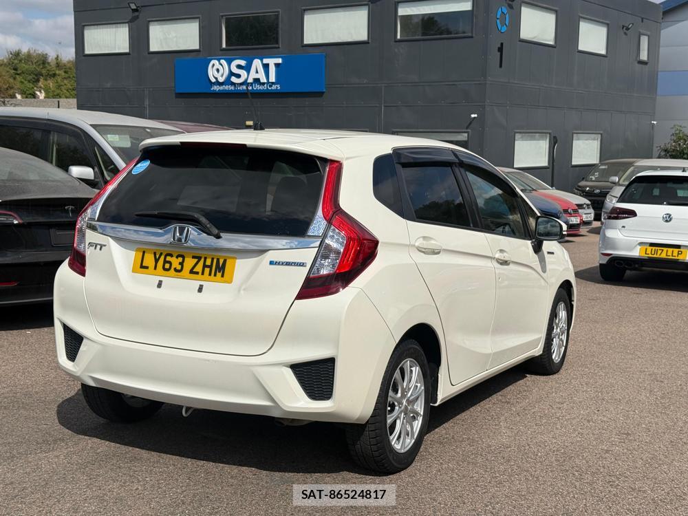 Honda FIT HYBRID 2013-10 452923-4
