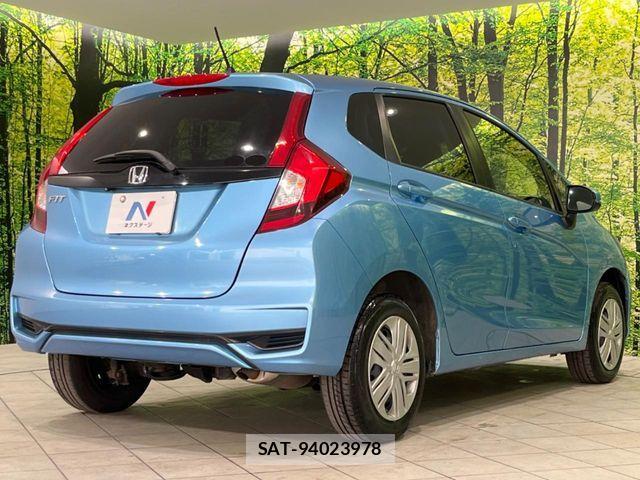 Honda FIT 2018-04 6215450-17
