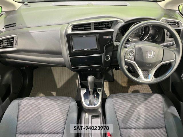 Honda FIT 2018-04 6215450-1