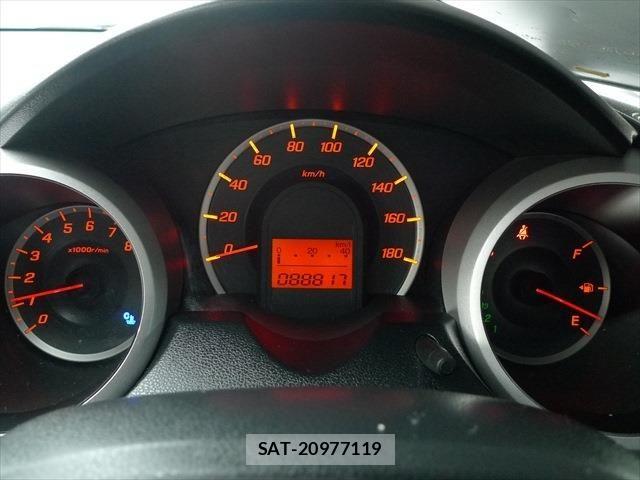 Honda FIT 2013-07 6244477-11