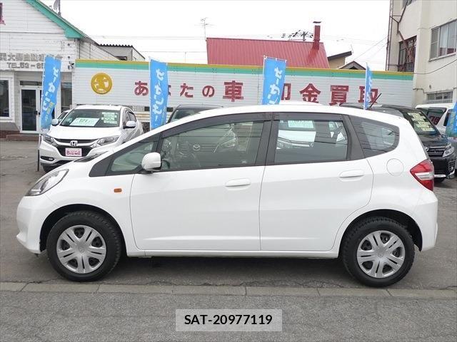 Honda FIT 2013-07 6244477-8