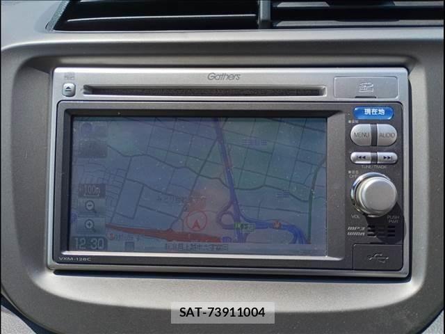 Honda FIT 2013-06 6676285-13