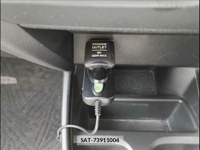 Honda FIT 2013-06 6676285-19