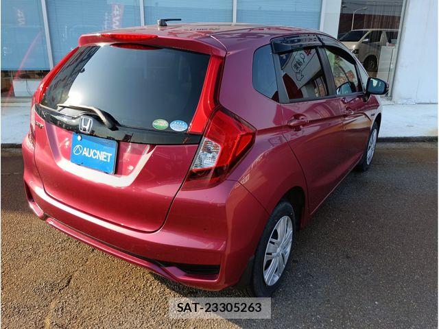 Honda FIT 2018-01 6906230-1