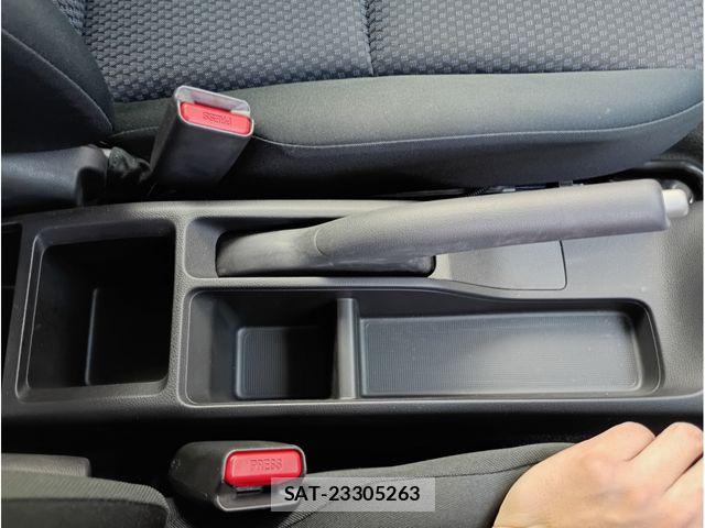 Honda FIT 2018-01 6906230-4