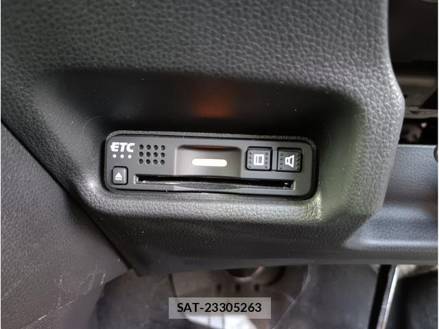Honda FIT 2018-01 6906230-8