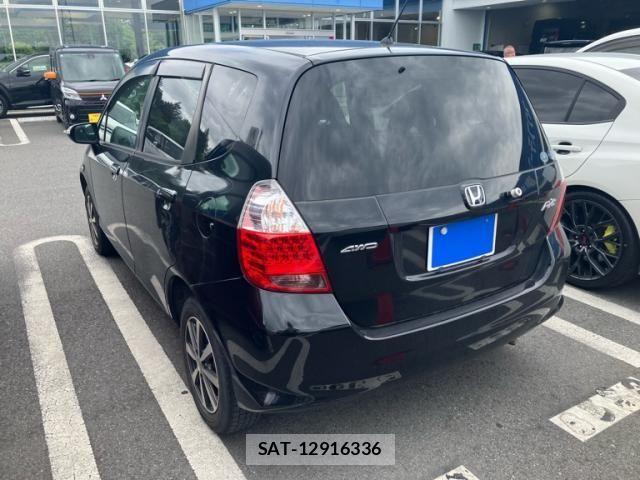 Honda FIT 2007-07 7219551-3