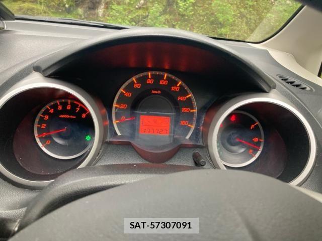 Honda FIT 2013-04 7251035-20