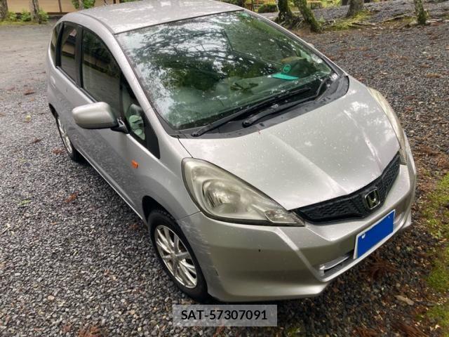Honda FIT 2013-04 7251035-2