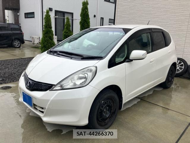 Honda FIT 2011-06 7251038-1