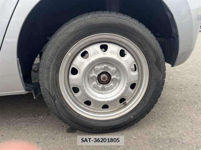 Honda FIT 2020-05 7261842-16