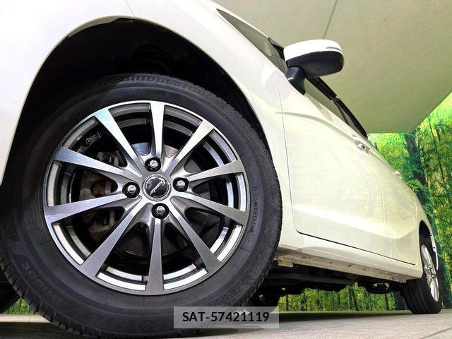 Honda FIT 2013-10 7358092-12