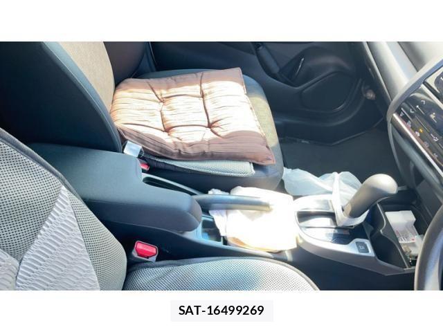 Honda FIT 2015-01 7454776-13