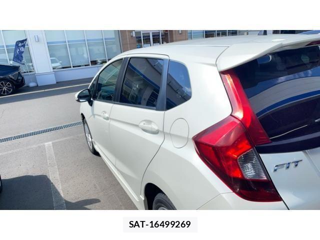 Honda FIT 2015-01 7454776-3