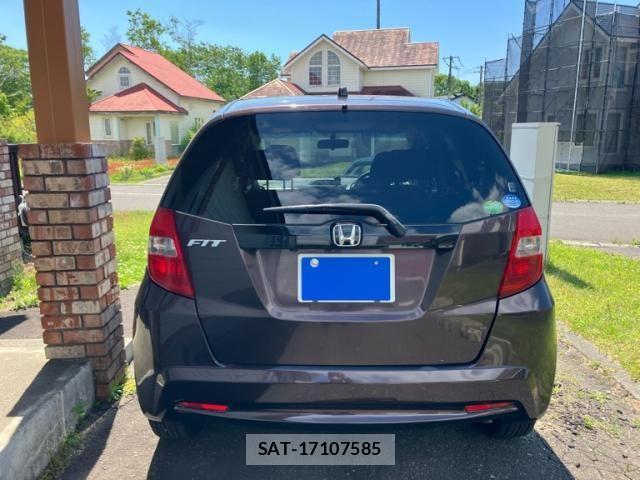 Honda FIT 2011-11 7454777-2