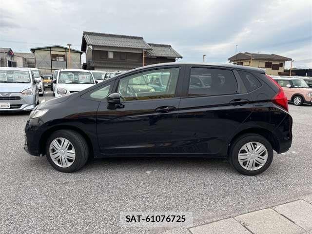 Honda FIT 2017-09 7454775-10