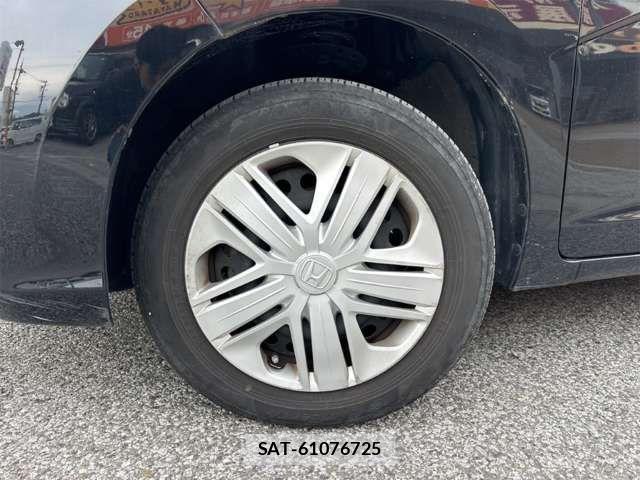Honda FIT 2017-09 7454775-11