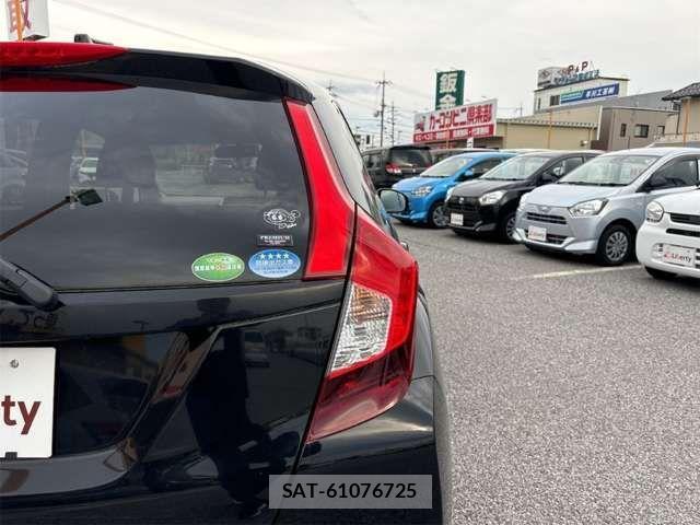 Honda FIT 2017-09 7454775-18