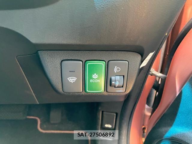Honda FIT 2013-06 7454781-10