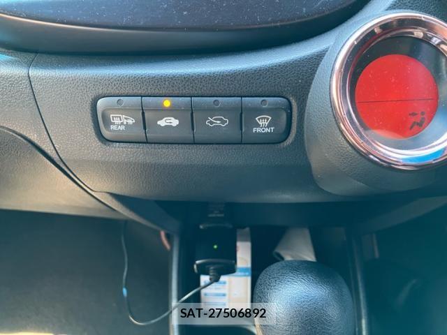 Honda FIT 2013-06 7454781-16