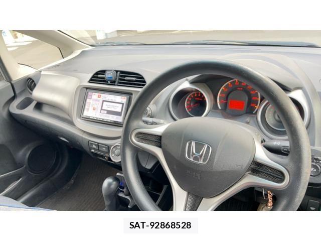 Honda FIT 2013-04 7508843-17