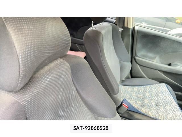 Honda FIT 2013-04 7508843-18