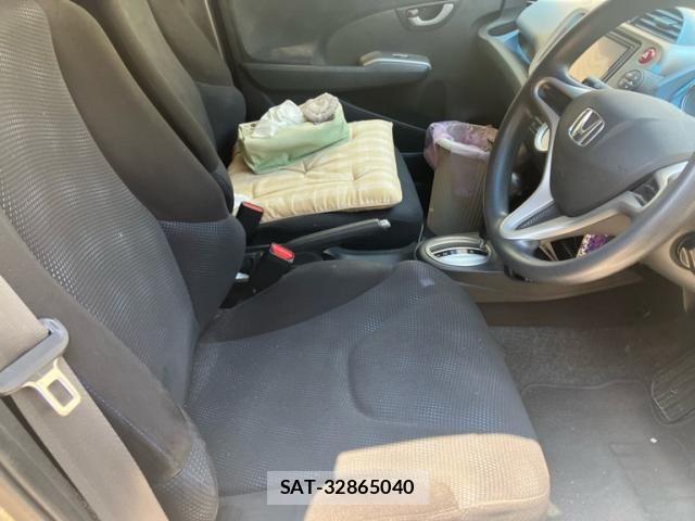 Honda FIT 2012-10 7562229-16