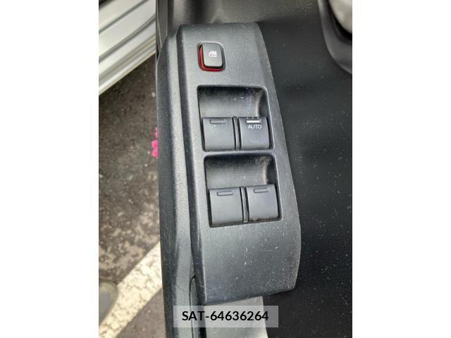 Honda FIT 2012-01 7724093-12