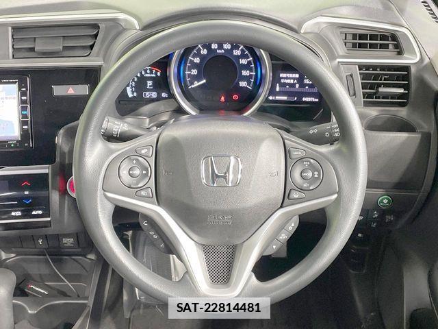 Honda FIT 2017-12 7785563-11