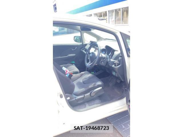 Honda FIT 2011-09 7876852-7