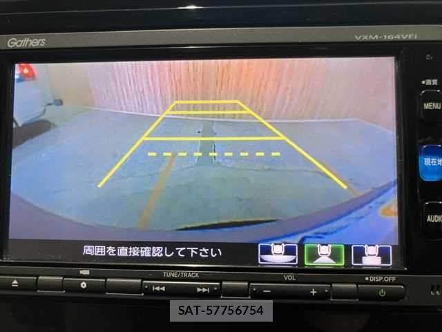 Honda FIT 2016-06 7876845-4