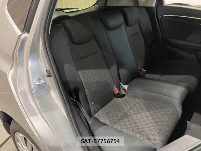 Honda FIT 2016-06 7876845-8