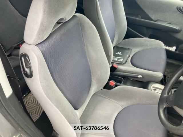 Honda FIT 2006-10 7876853-17