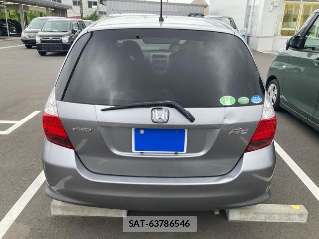 Honda FIT 2006-10 7876853-4