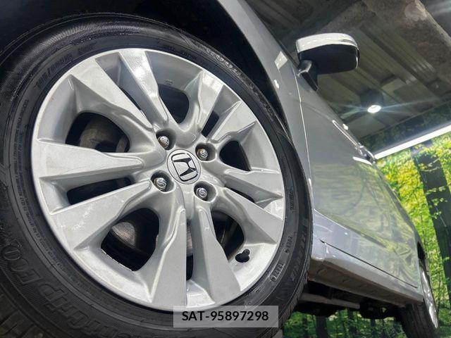 Honda FIT 2016-10 7902715-12