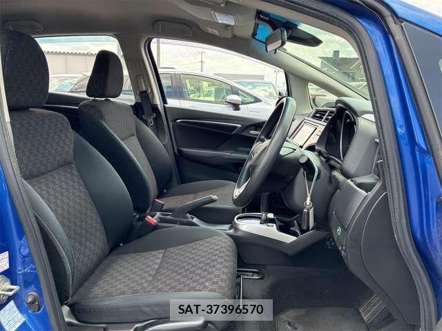 Honda FIT 2017-07 7962026-11