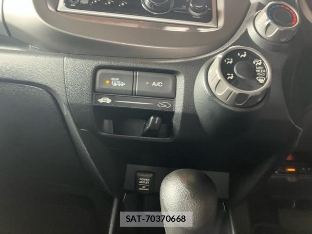 Honda FIT 2010-03 7979473-22