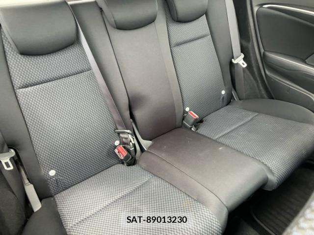 Honda FIT 2018-04 8035968-14