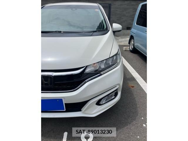 Honda FIT 2018-04 8035968-2