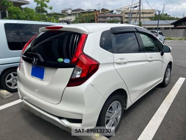 Honda FIT 2018-04 8035968-4