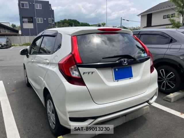 Honda FIT 2018-04 8035968-5