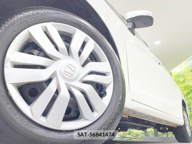 Honda FIT 2017-06 8074012-13