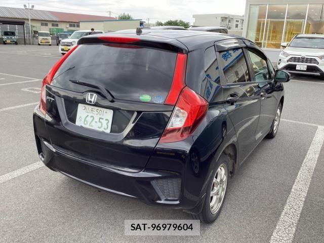 Honda FIT 2013-11 8099606-2